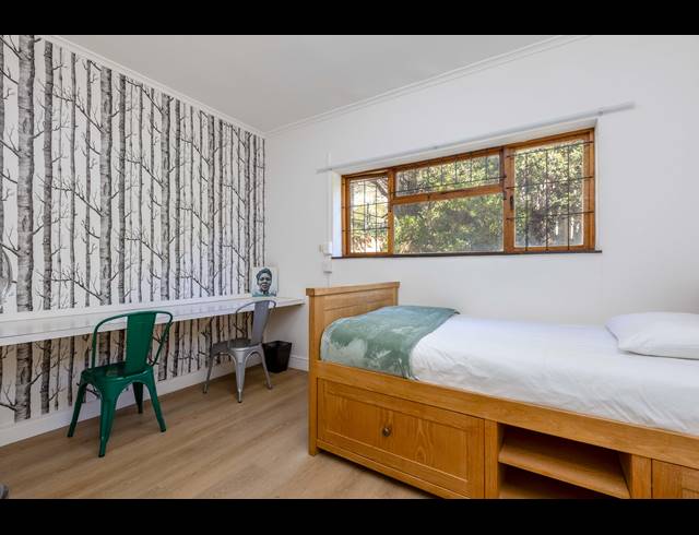3 BEDROOM HOUSE TO LET IN CAMPS BAY